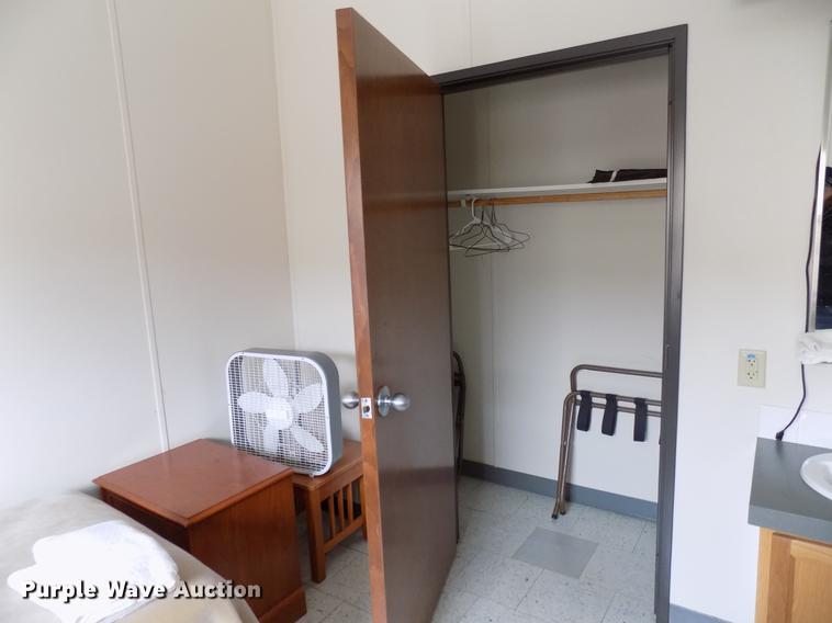 image for item DD3683 2006 Modular housing