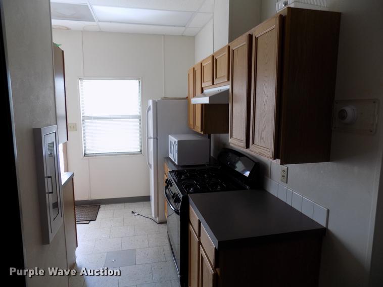 image for item DD3683 2006 Modular housing