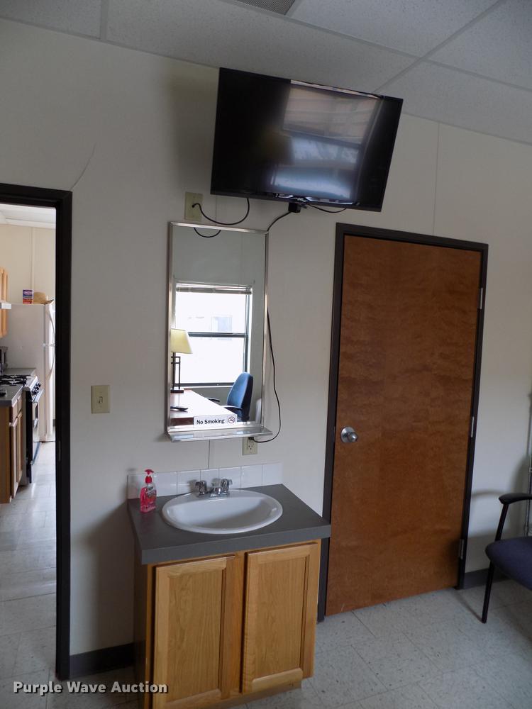 image for item DD3684 2006 Modular housing