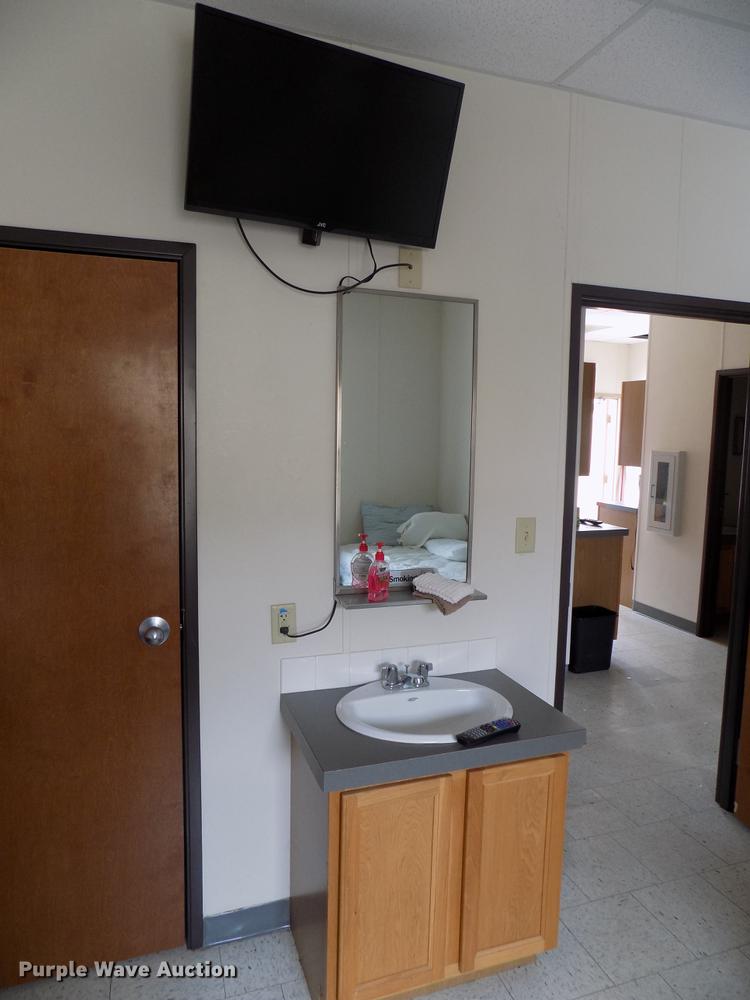 image for item DD3684 2006 Modular housing