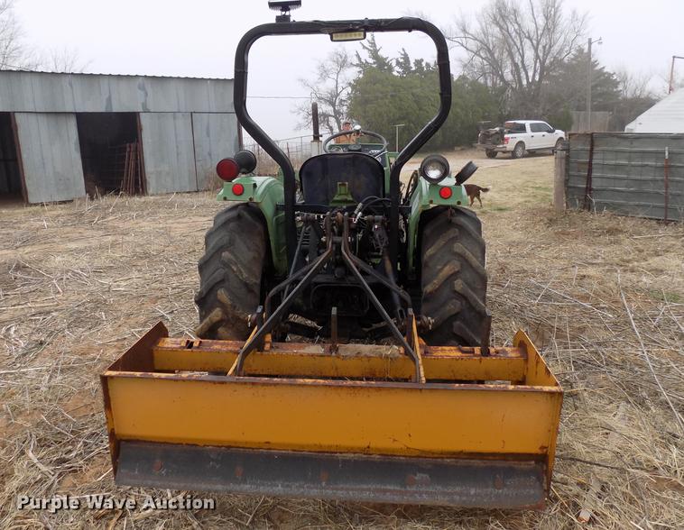 image for item DD3691 Deutz Allis 5230 tractor