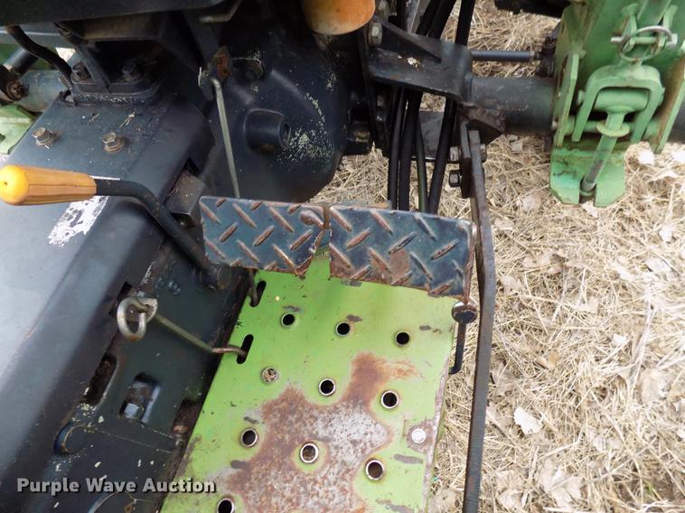 image for item DD3691 Deutz Allis 5230 tractor