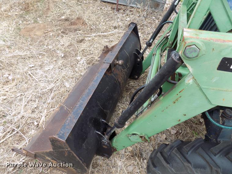 image for item DD3691 Deutz Allis 5230 tractor