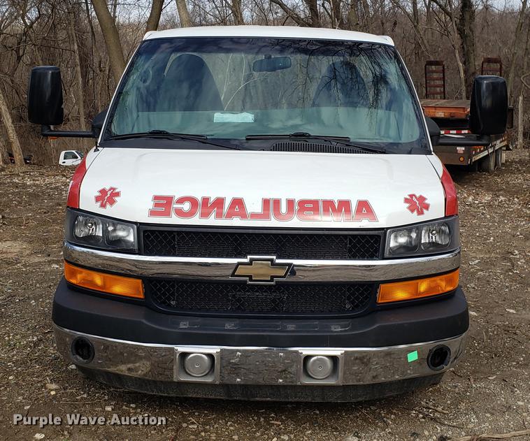 image for item DD3997 2010 Chevrolet Express G4500 cab and chassis