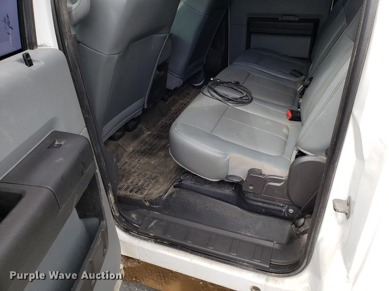 image for item DD4066 2012 Ford F250 Super Duty Crew Cab pickup truck
