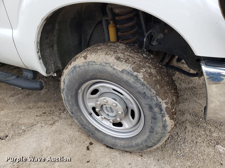 image for item DD4066 2012 Ford F250 Super Duty Crew Cab pickup truck