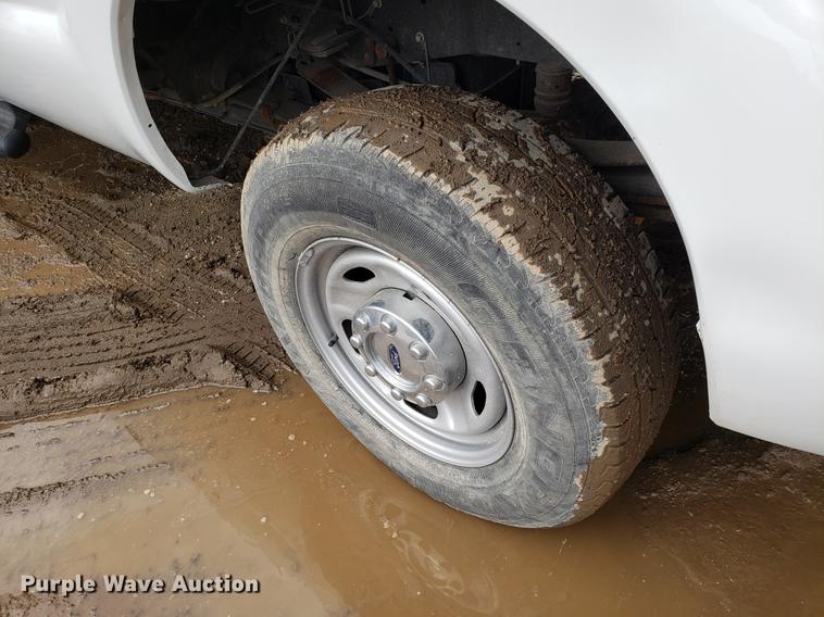 image for item DD4066 2012 Ford F250 Super Duty Crew Cab pickup truck