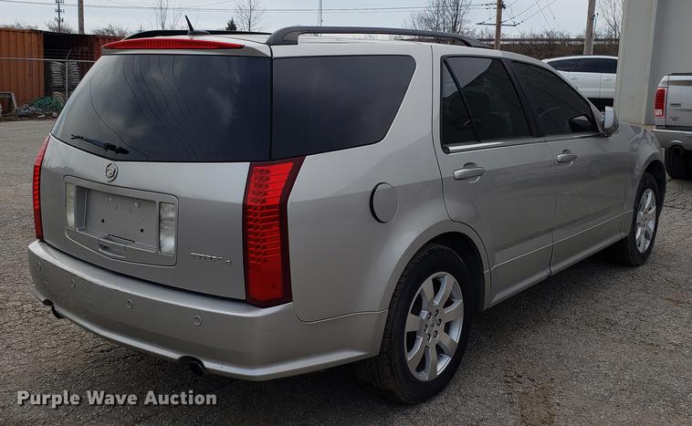 image for item DD4067 2008 Cadillac SRX4 SUV