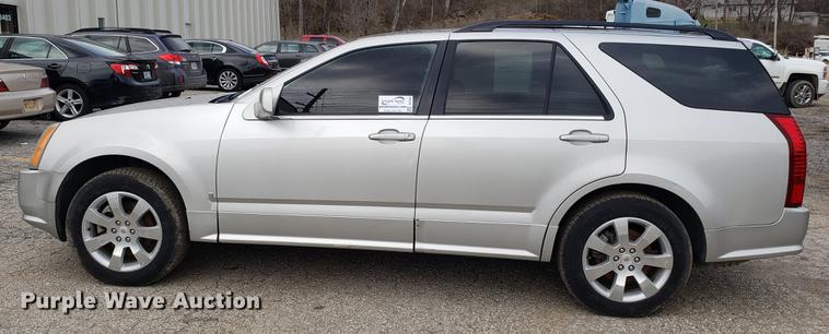 image for item DD4067 2008 Cadillac SRX4 SUV