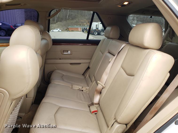 image for item DD4067 2008 Cadillac SRX4 SUV