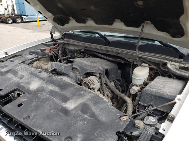 image for item DD4068 2010 Chevrolet Silverado 2500HD Crew Cab pickup truck