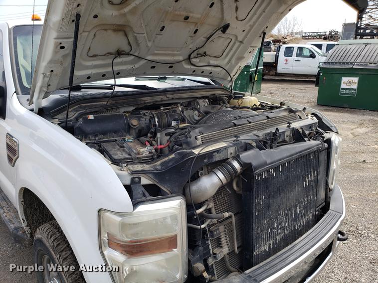image for item DD4070 2010 Ford F250 Super Duty Crew Cab pickup truck