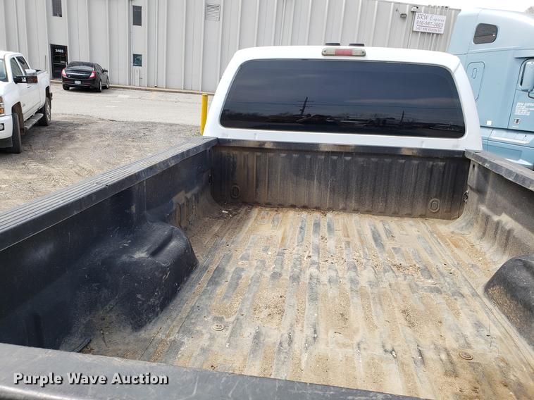 image for item DD4070 2010 Ford F250 Super Duty Crew Cab pickup truck