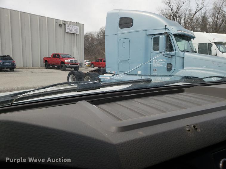 image for item DD4070 2010 Ford F250 Super Duty Crew Cab pickup truck