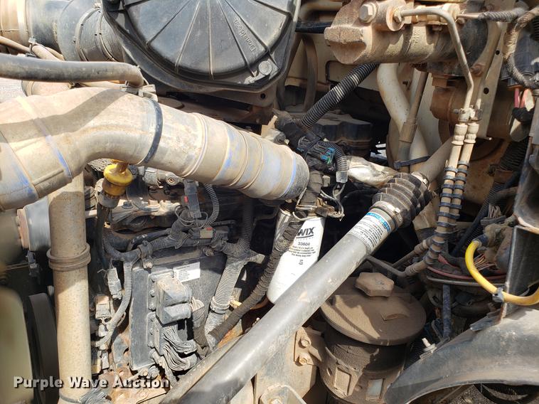 image for item DD4079 2006 Ford F650 Super Duty dump truck