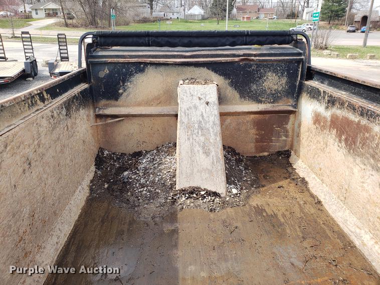 image for item DD4079 2006 Ford F650 Super Duty dump truck