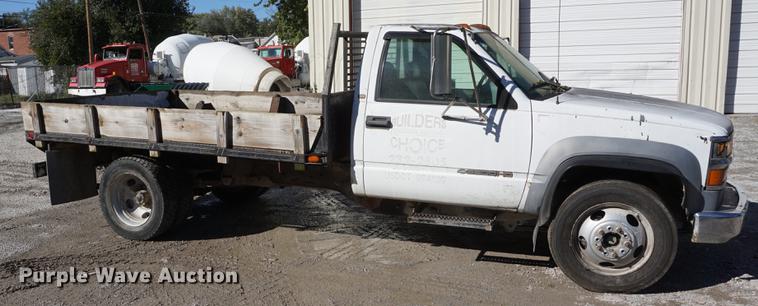 image for item DD6650 1997 Chevrolet 3500HD flatbed pickup truck