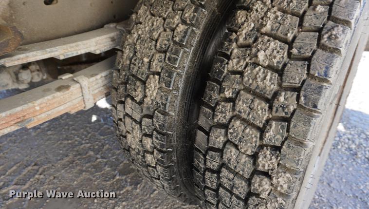 image for item DD6650 1997 Chevrolet 3500HD flatbed pickup truck