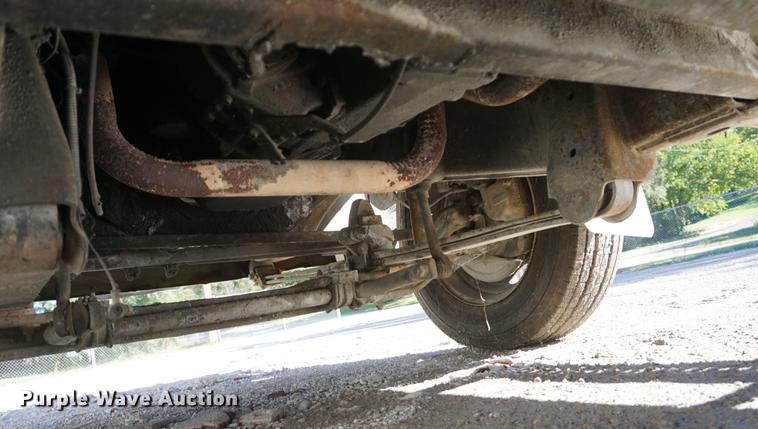 image for item DD6650 1997 Chevrolet 3500HD flatbed pickup truck