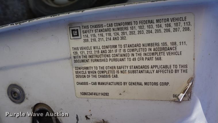 image for item DD6650 1997 Chevrolet 3500HD flatbed pickup truck