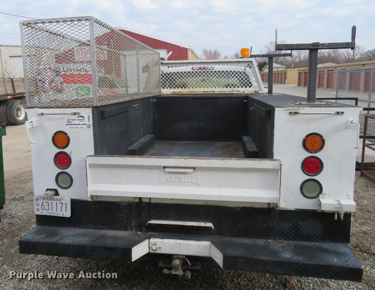 image for item DD6930 2006 Chevrolet Silverado 3500 Ext. Cab utility bed pickup truck