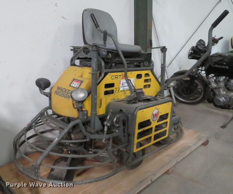 image for item DD6932 Wacker Neuson CRT36 trowel