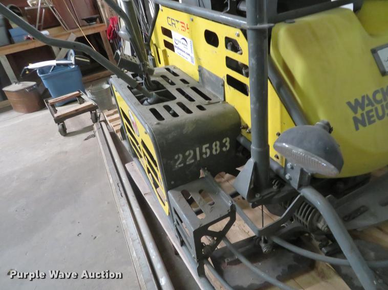 image for item DD6933 Wacker Neuson CRT36 trowel