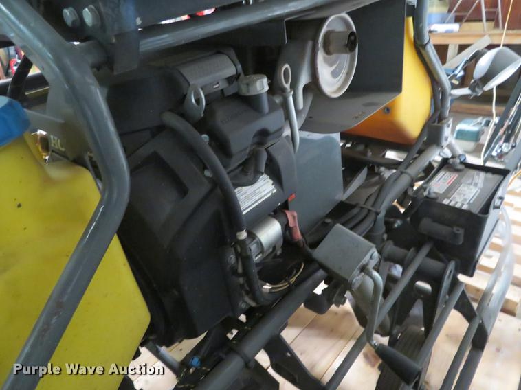 image for item DD6933 Wacker Neuson CRT36 trowel