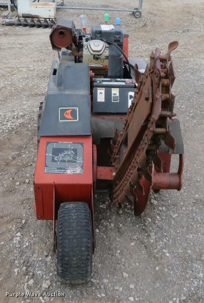 image for item DD6935 Ditch Witch 1820 trencher