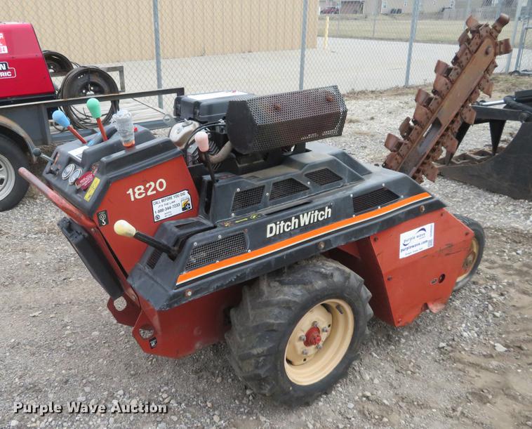 image for item DD6935 Ditch Witch 1820 trencher