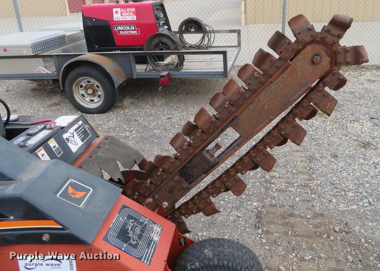 image for item DD6935 Ditch Witch 1820 trencher