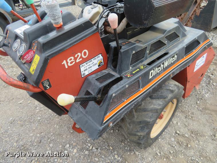 image for item DD6935 Ditch Witch 1820 trencher