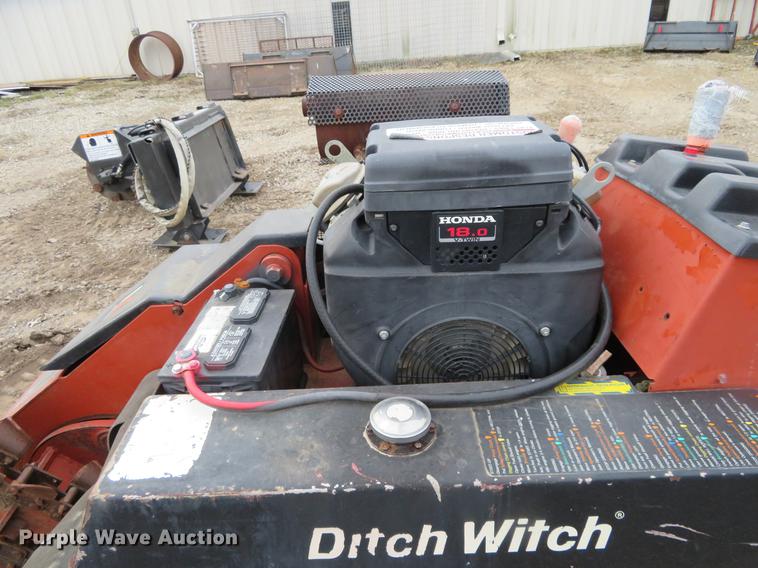 image for item DD6935 Ditch Witch 1820 trencher