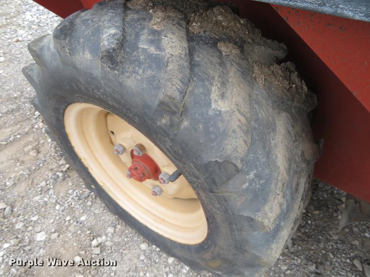 image for item DD6935 Ditch Witch 1820 trencher