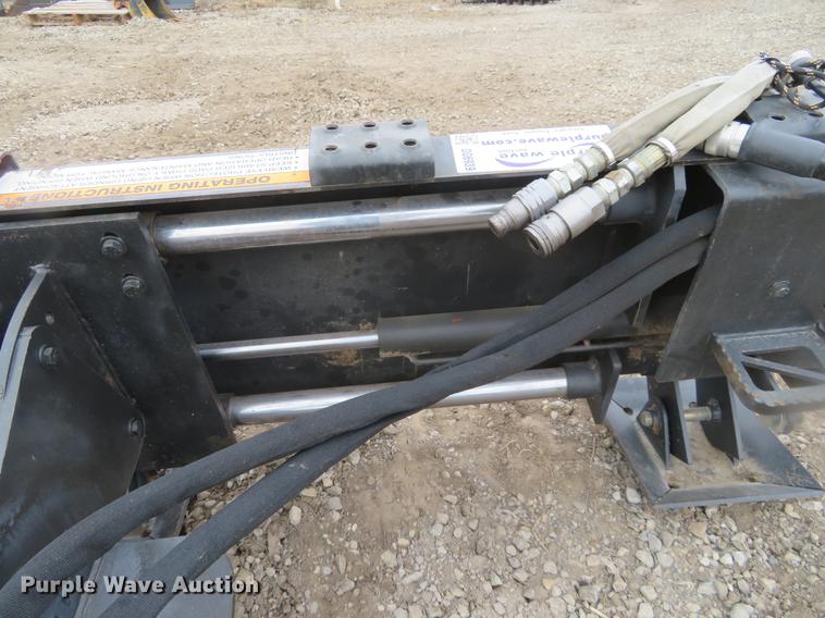 image for item DD6939 Melroe stump grinder