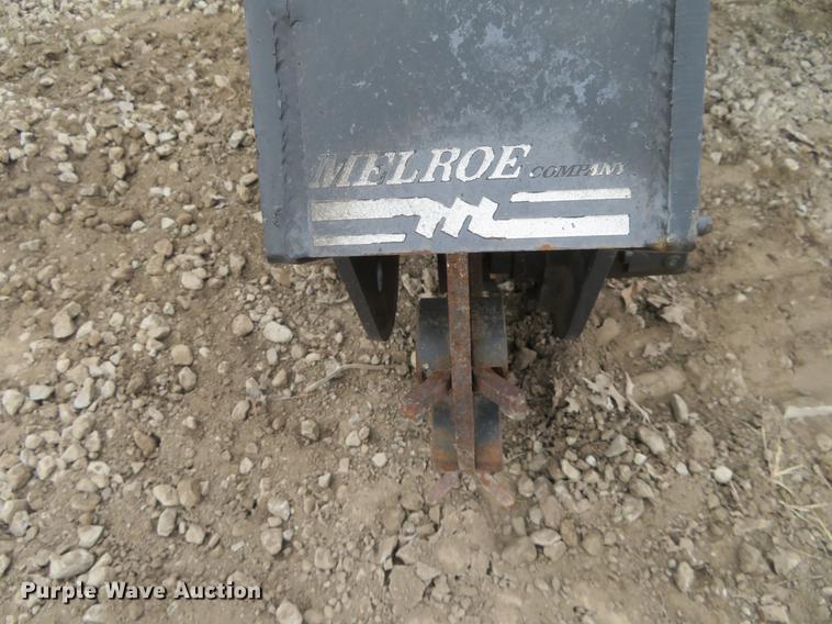 image for item DD6939 Melroe stump grinder