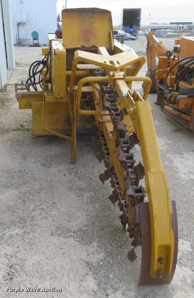 image for item DD6940 Case Davis TF700 trencher