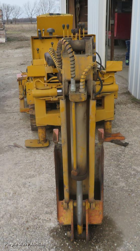 image for item DD6940 Case Davis TF700 trencher