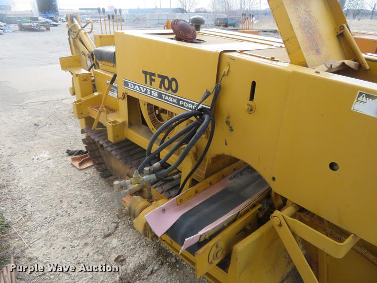 image for item DD6940 Case Davis TF700 trencher