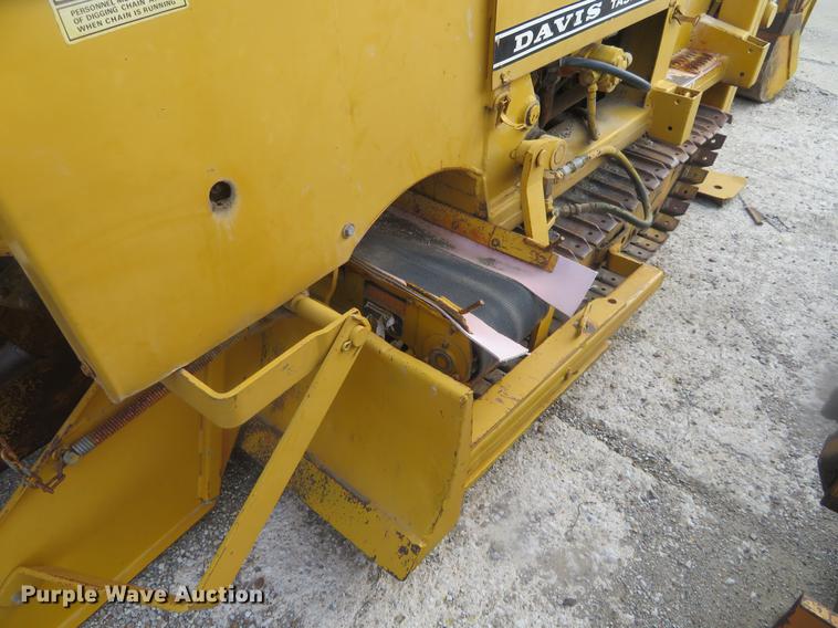 image for item DD6940 Case Davis TF700 trencher