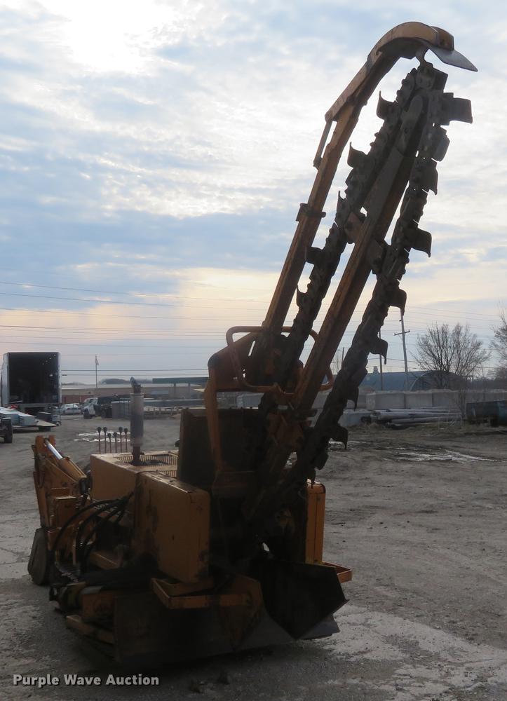 image for item DD6941 Case Davis TF700 trencher