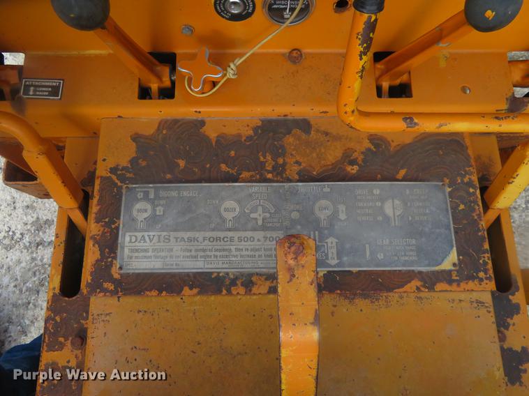 image for item DD6941 Case Davis TF700 trencher