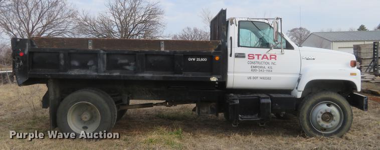 image for item DD6942 1993 Chevrolet Kodiak C6500 dump truck