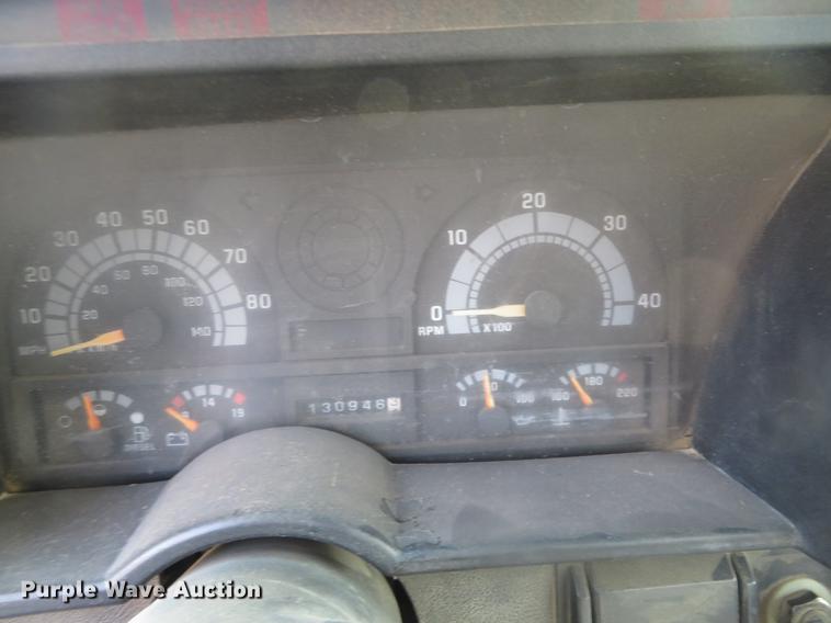 image for item DD6942 1993 Chevrolet Kodiak C6500 dump truck