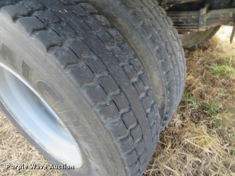 image for item DD6942 1993 Chevrolet Kodiak C6500 dump truck