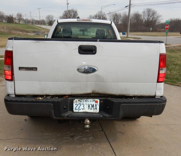 image for item DE0077 2006 Ford F150 XL pickup truck