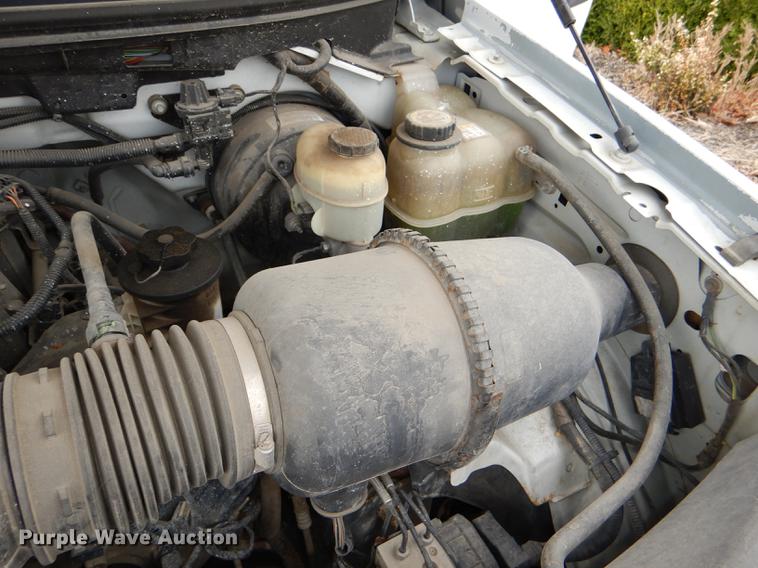 image for item DE0077 2006 Ford F150 XL pickup truck