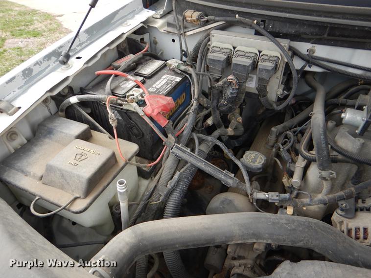 image for item DE0077 2006 Ford F150 XL pickup truck