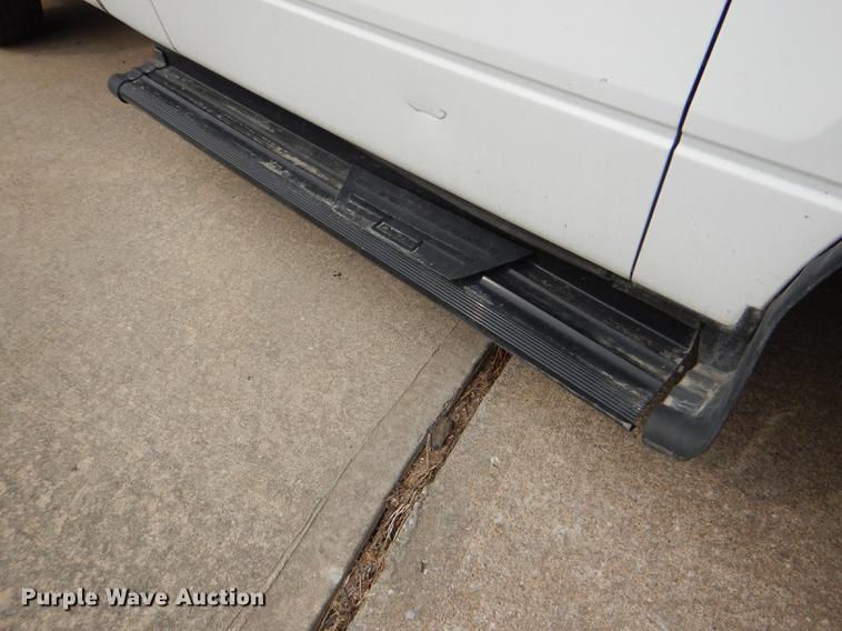 image for item DE0077 2006 Ford F150 XL pickup truck