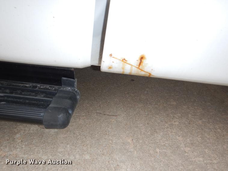 image for item DE0077 2006 Ford F150 XL pickup truck